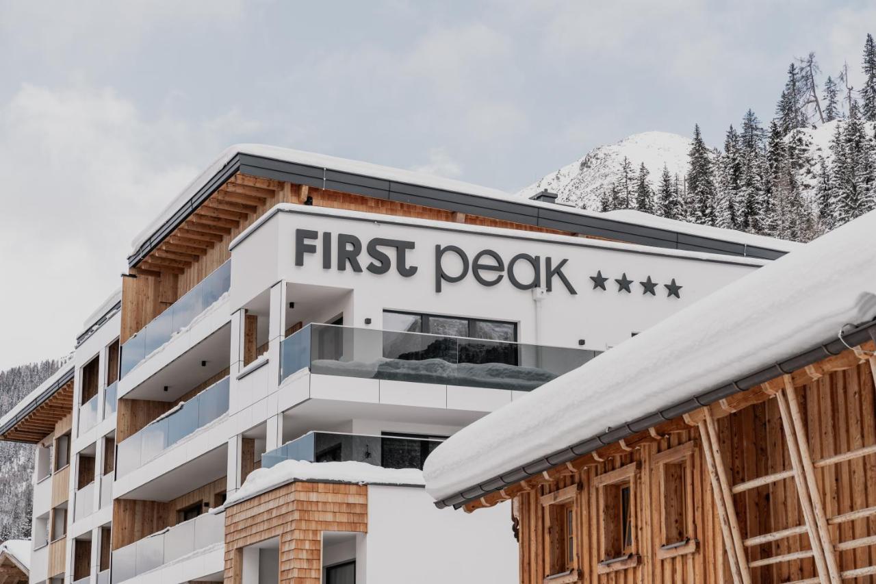 Firstpeak زوشنسي المظهر الخارجي الصورة